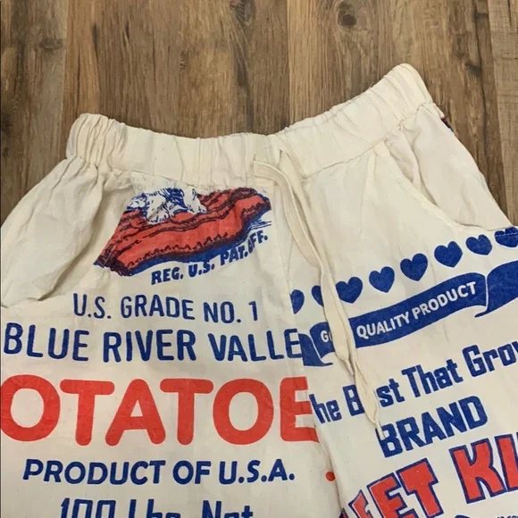 ✨White, Red and Blue Vintage Potato Sack Pants - Picture 3 of 5